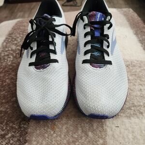 Brooks Reveal 5.0 Women's Shoes 11 Lt Blue